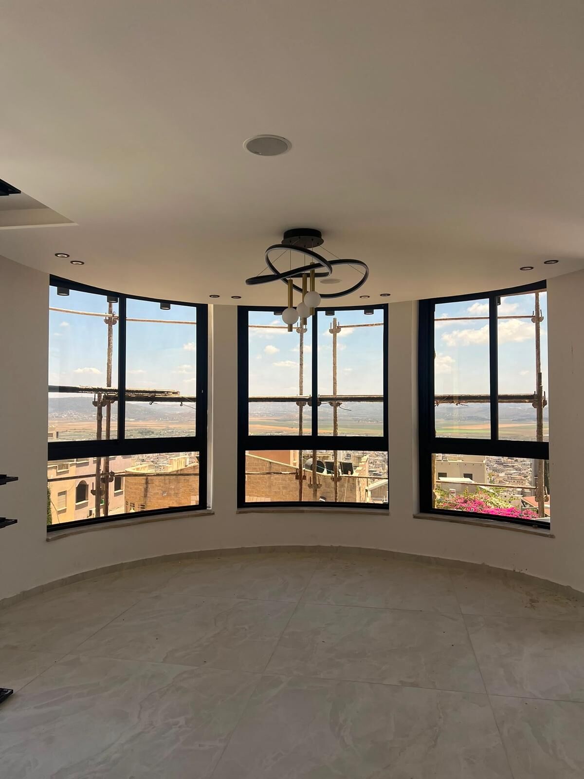 חלונות אלומיניום מודרניים